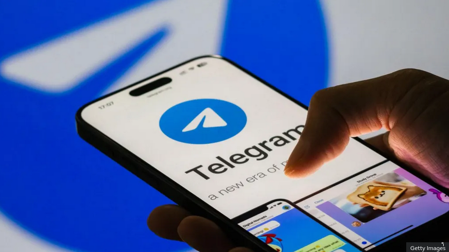 Telegram pushes extremist groups to users – study