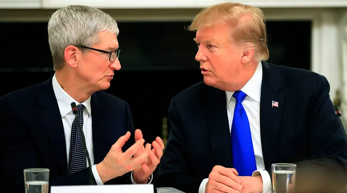 Trump speaks with Apple CEO Tim Cook, teases US investment