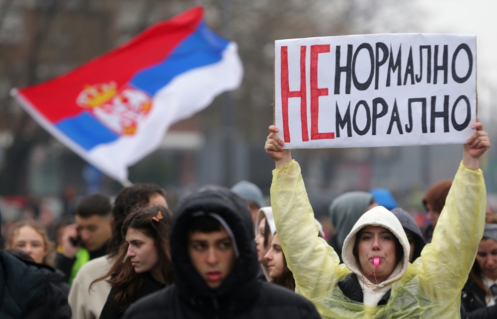 EU silent as protests in Serbia gain&nbsp;momentum