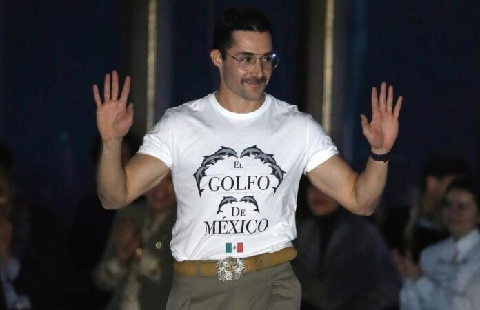 Mexican fashion designer sports Gulf of Mexico T-shirt on NY Fashion Week runway 