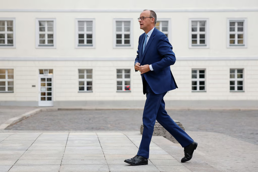 Merz dashes to Paris for surprise talks with Macron as security fears weigh on EU