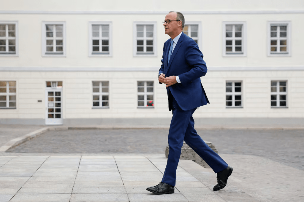 Merz dashes to Paris for surprise talks with Macron as security fears weigh on&nbsp;EU