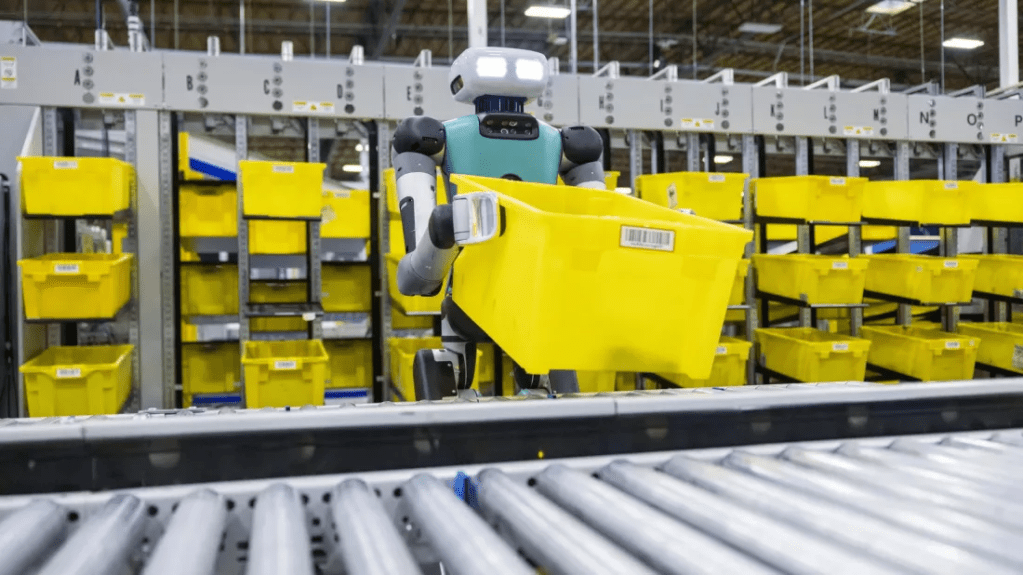 Amazon’s robot-driven warehouses could cut fulfillment costs by $10 billion a&nbsp;year