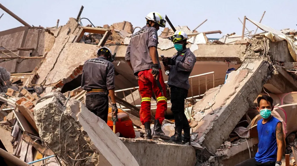 More Myanmar quake survivors pulled from rubble