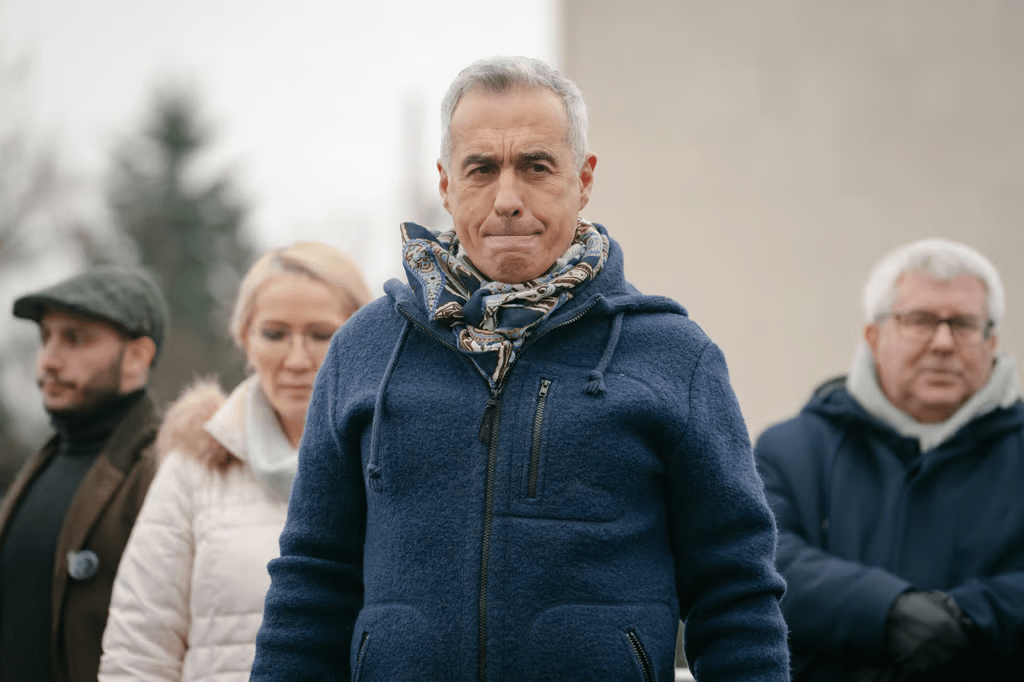 Far-right frontrunner Călin Georgescu blocked from Romanian presidential&nbsp;race