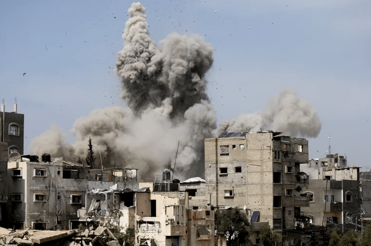 Israeli military kills Hamas spokesman as Gaza assault&nbsp;continues