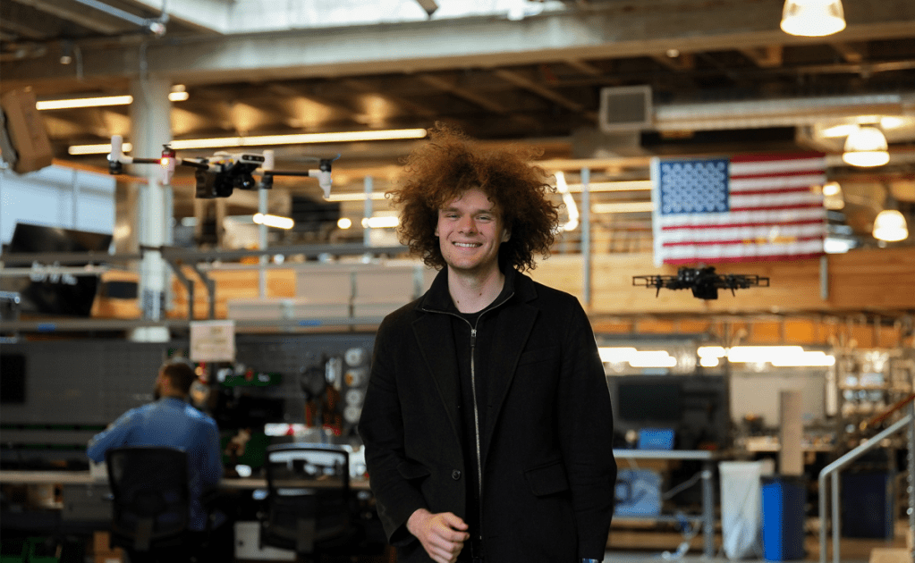 A 25-year-old police drone founder just raised $75M led by&nbsp;Index
