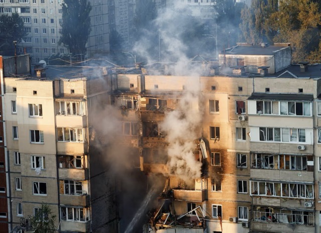 Kyiv, Putin’s Hunt for the Fleeing: “Russian Drones Run Human&nbsp;Safaris”