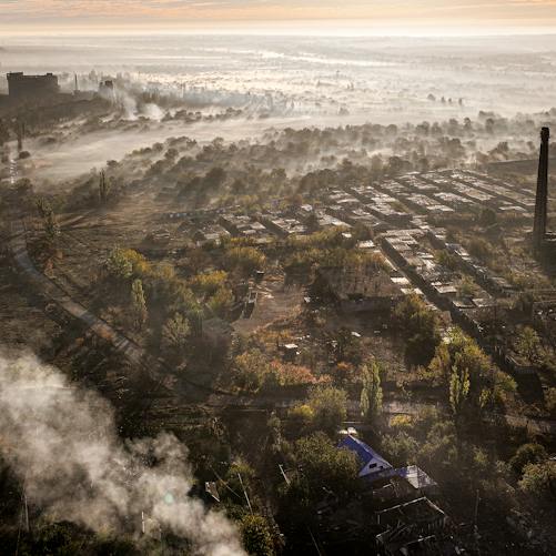 Russian Strikes Shut Ukraine’s Largest Steel Plant as War’s Economic Toll Deepens