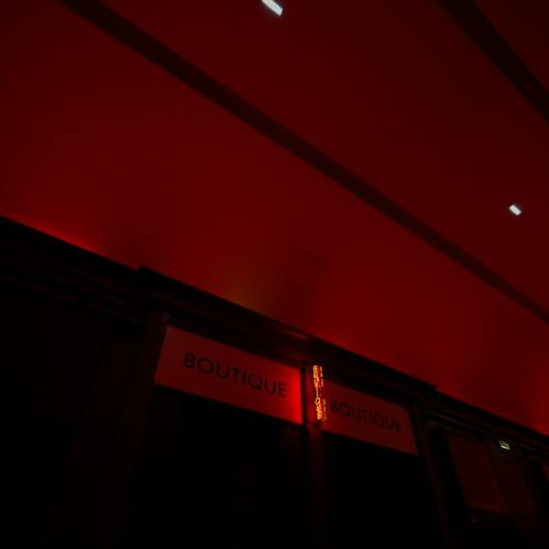 LVMH’s China Slowdown Deepens Luxury Fashion’s Recovery Problem