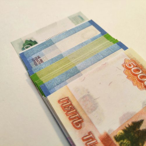 Russia Holds Rates at 14% as Its Inflation Outlook Worsens